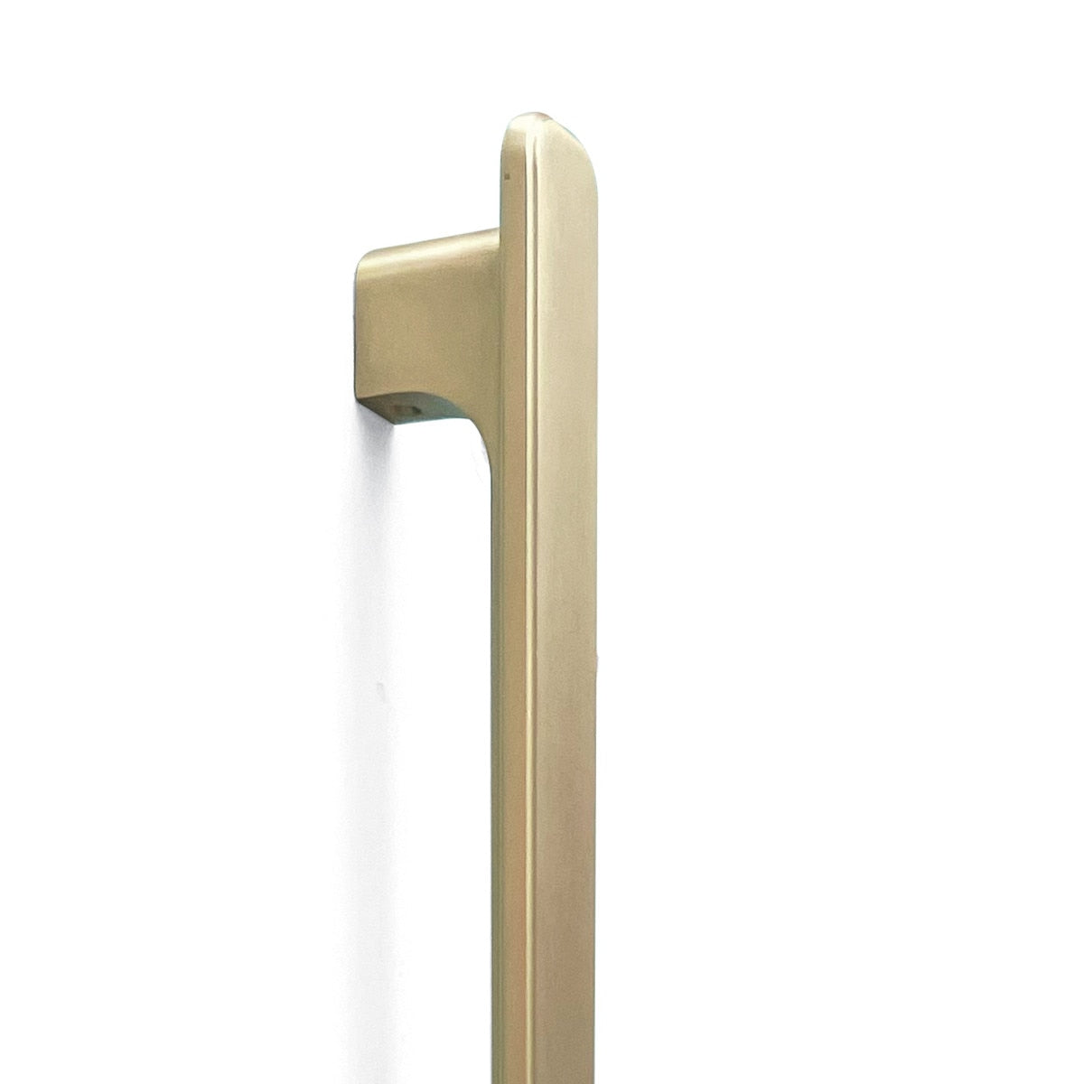 Momo Aspen Entry Pull Handle (Single) – Solid Brass