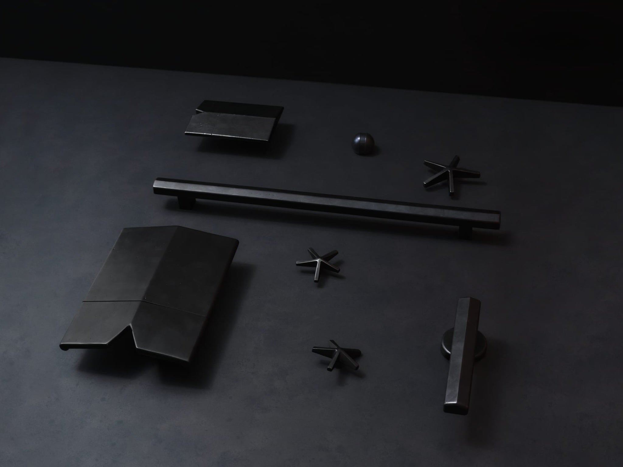 Narcissist Star Cupboard Knob - Bankston