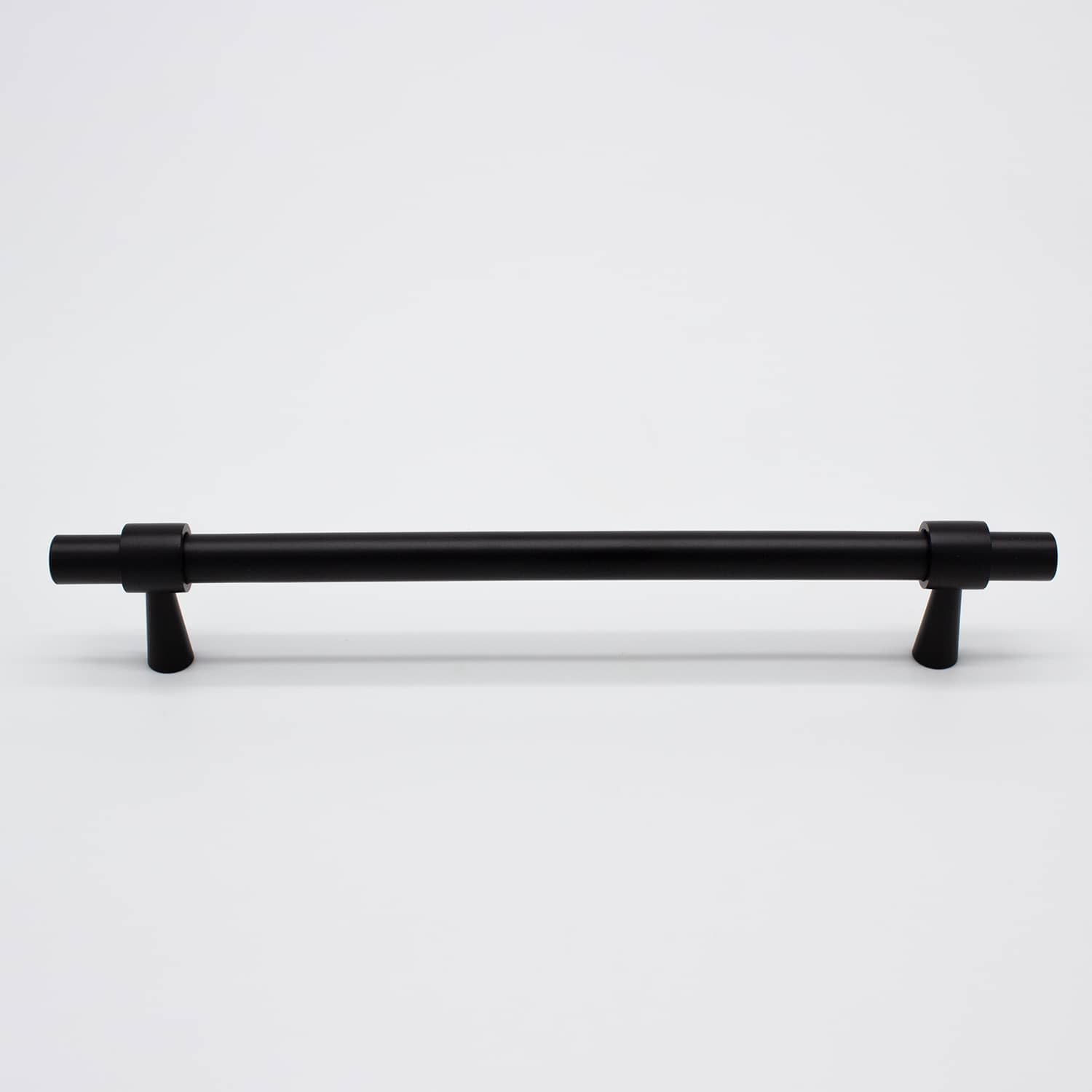Matt Black Timeless Pull - Phoebe - Manovella