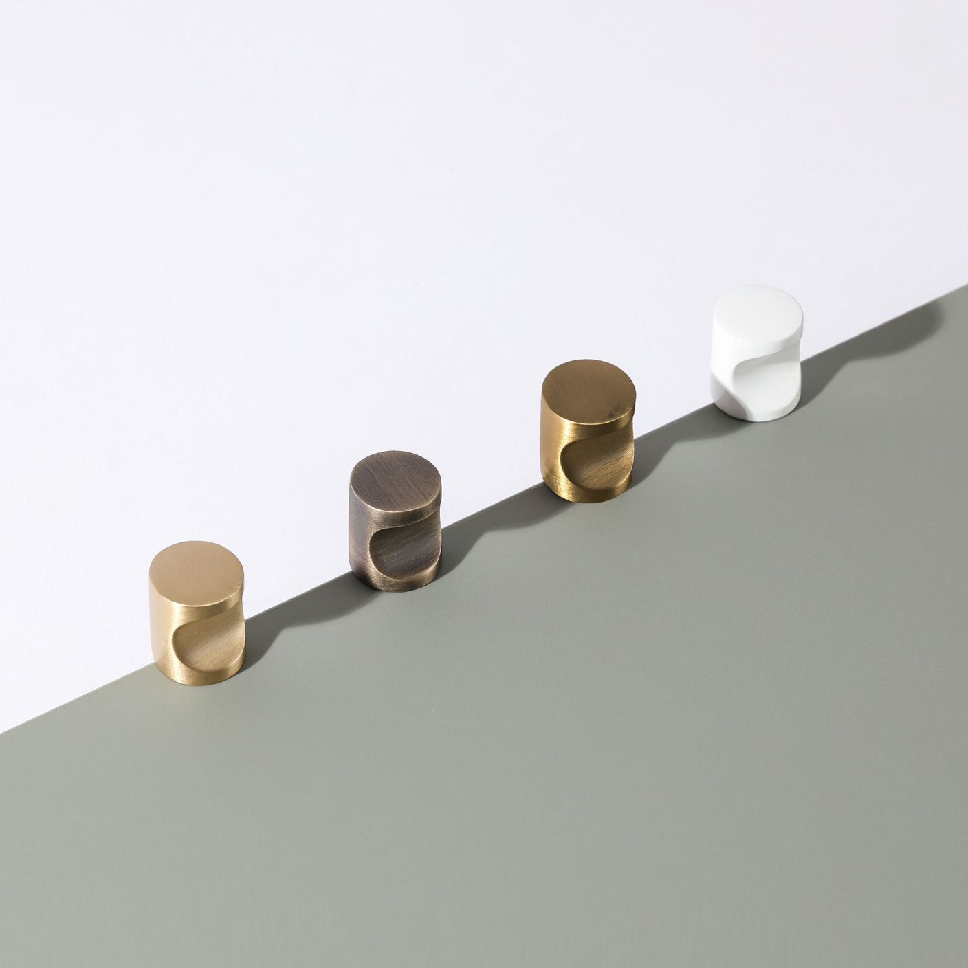 HH x Ren Knob - English Bronze By Hepburn