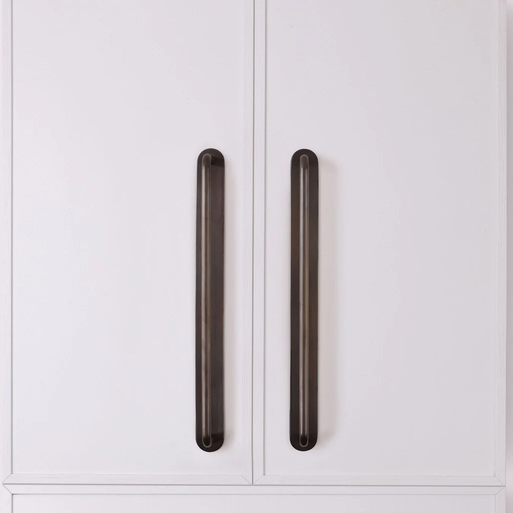 Curved Appliance Pull Backplate - Antique Bronze by Hepburn