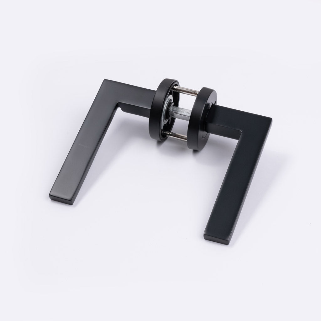 Matt Black Privacy Door Handle - Hamilton - Manovella