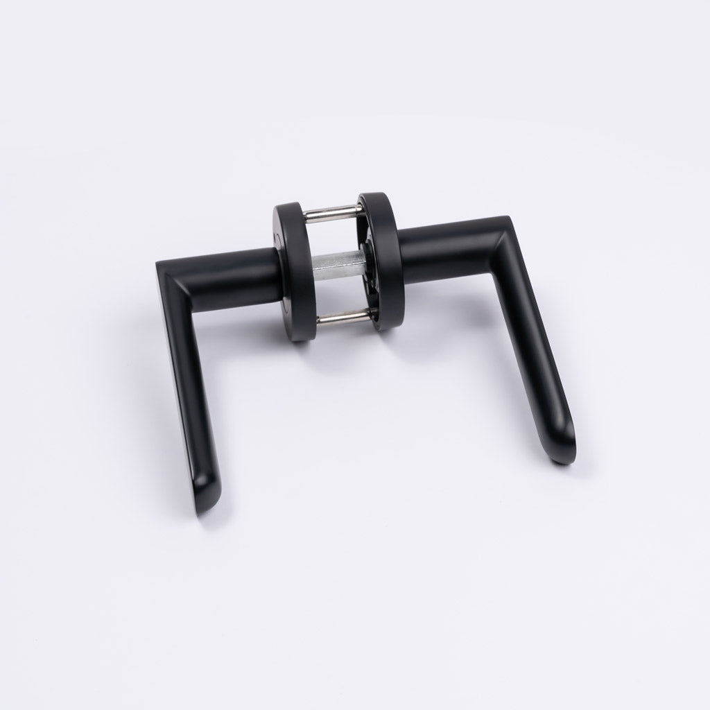 Matt Black Privacy Door Handle - Fairhaven - Manovella