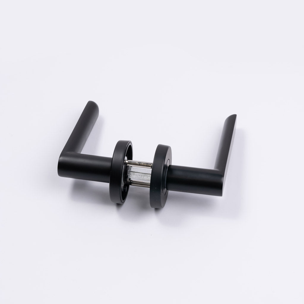 Matt Black Privacy Door Handle - Fairhaven - Manovella