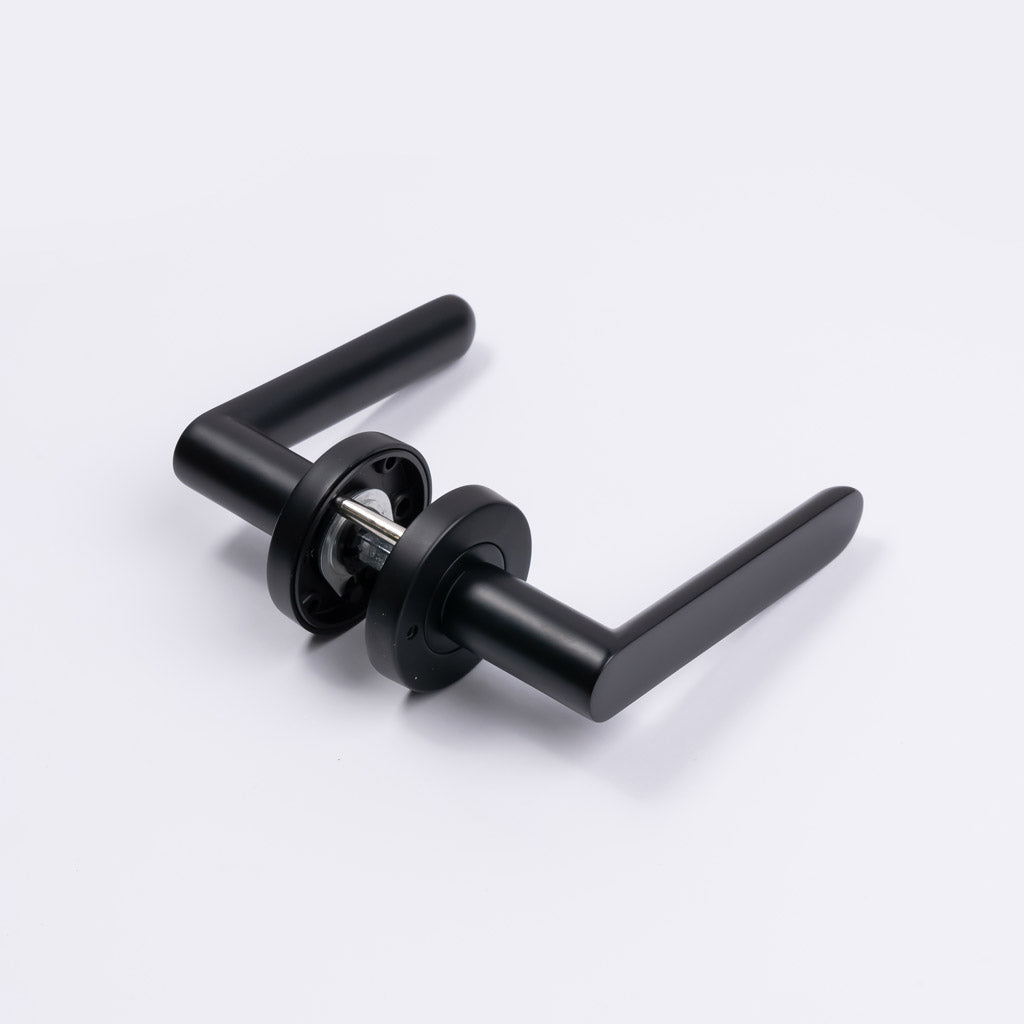 Matt Black Privacy Door Handle - Fairhaven - Manovella