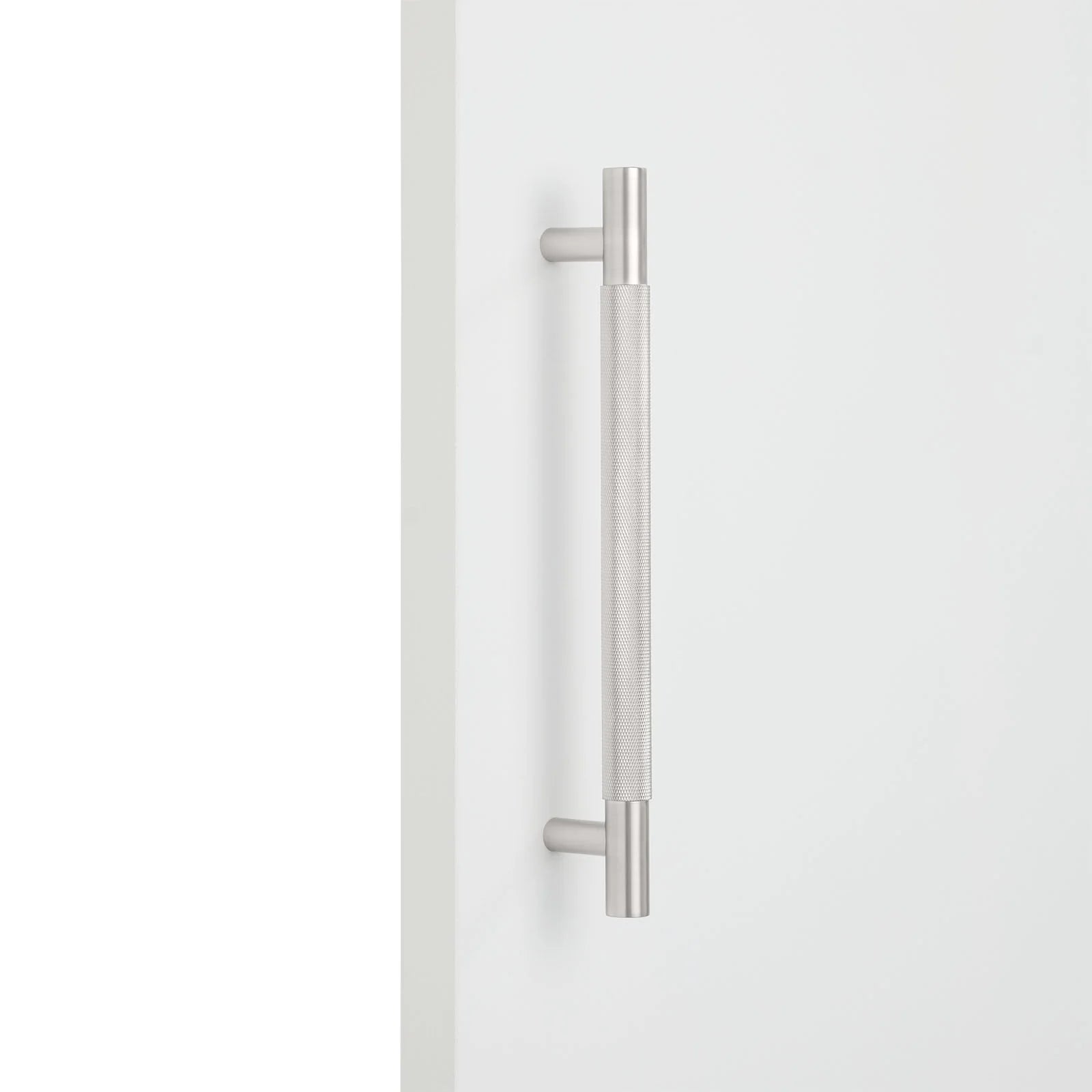 Brushed Nickel Knurled Appliance/Door Pull - Charmian - Manovella