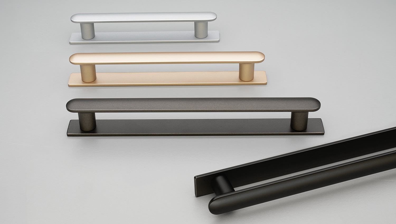 PM2822 Yarra (With Plate) Handle by Kethy