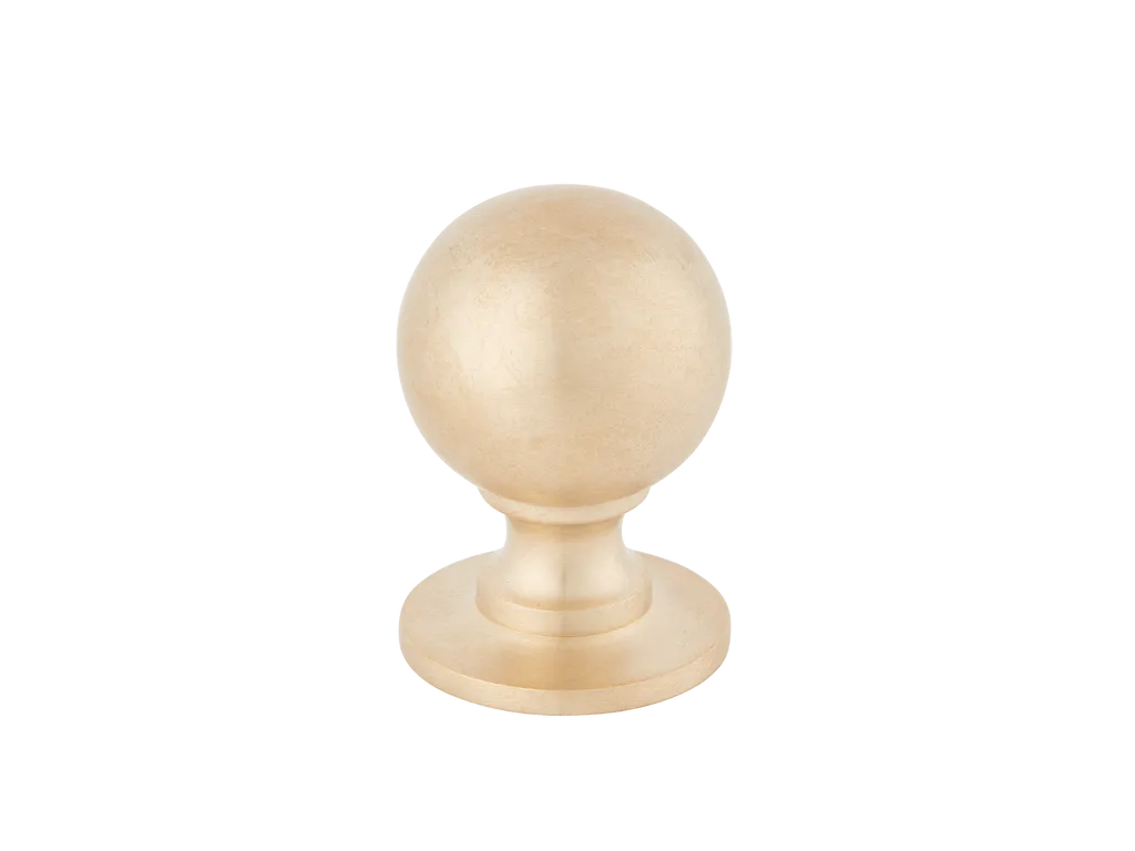 Cotswold Ball Cabinet Knob By Armac Martin