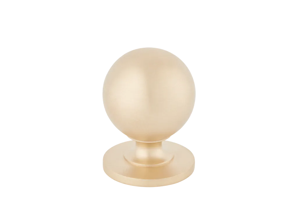 Cotswold Ball Cabinet Knob By Armac Martin