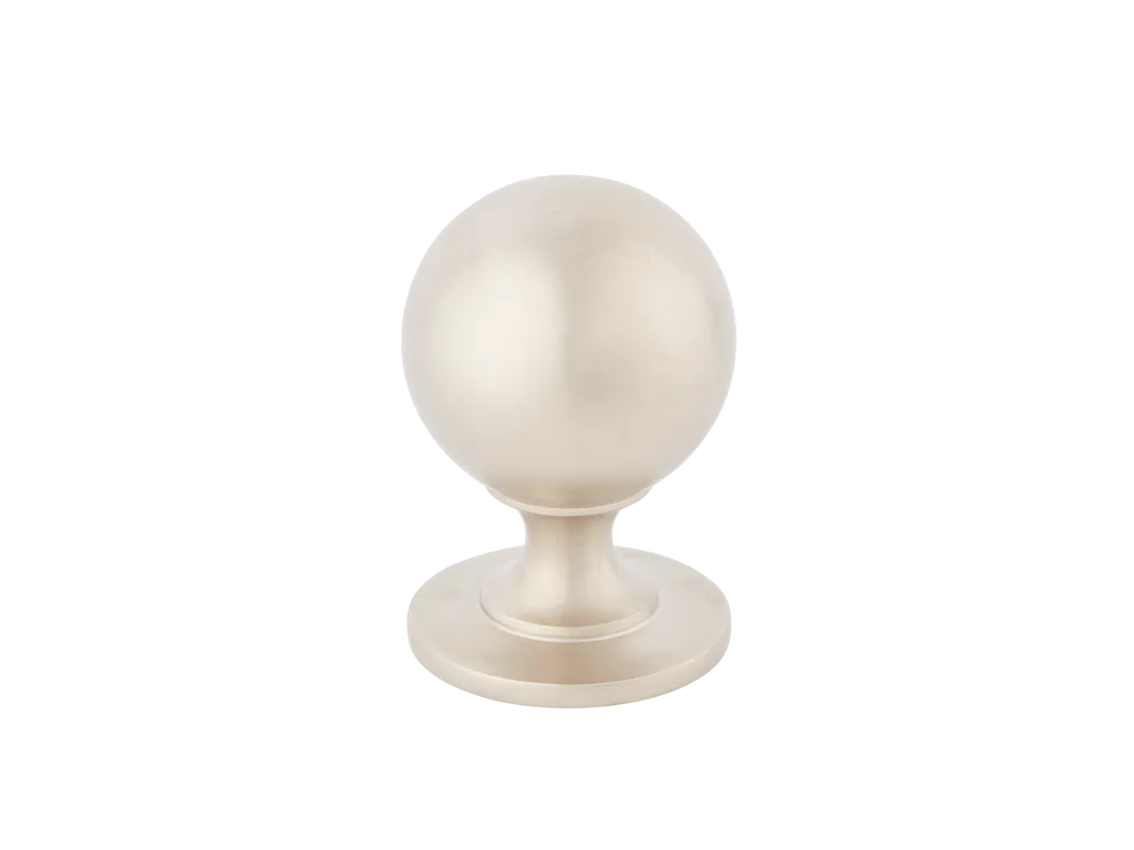 Cotswold Ball Cabinet Knob By Armac Martin