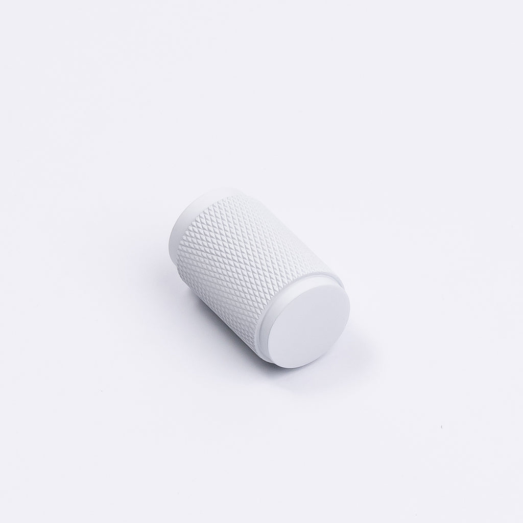 White Knurled Cabinet Knob - Helena - Manovella
