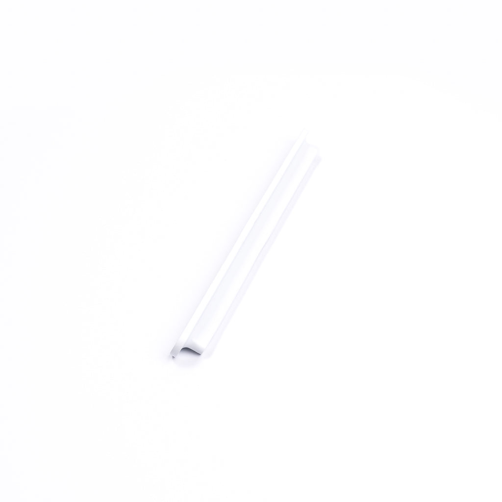 White Oval Profile Cabinet Pull - Imogen - Manovella