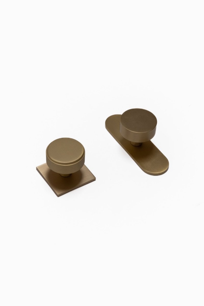 Abigail Brass Cabinetry Knob - Little Swagger - Entry - Point - Abigail - AB - Little Swagger
