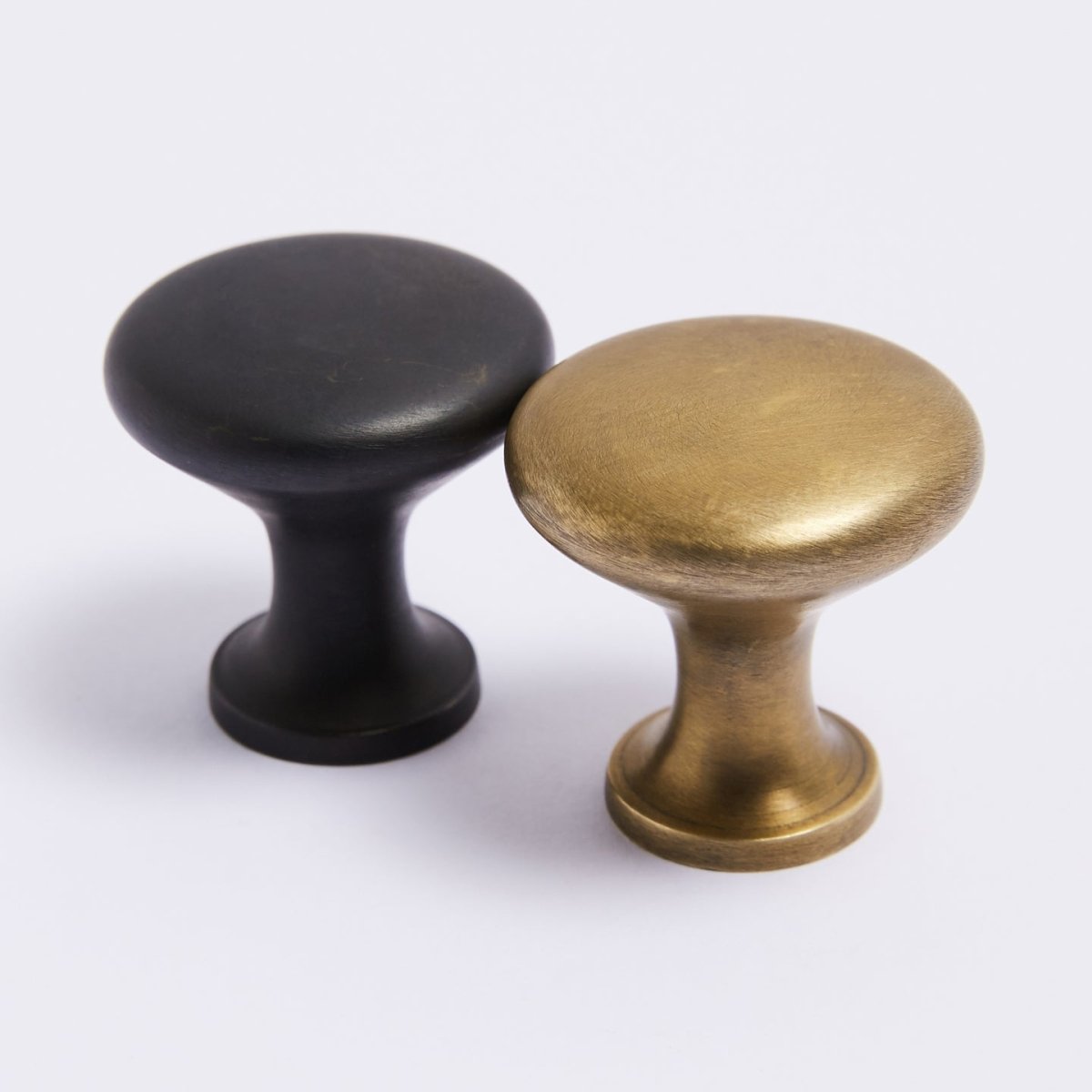 Ascot Knob - Scorched Black By Hepburn - Entry - Point - ASKLSCB - Hepburn Hardware