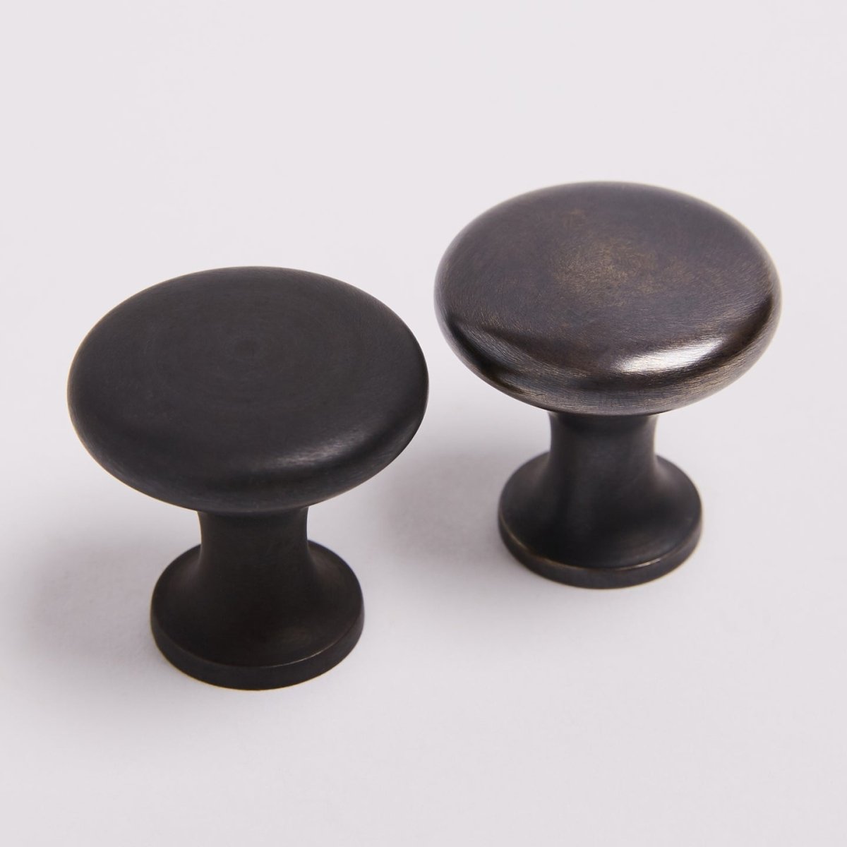 Ascot Knob - Scorched Black By Hepburn - Entry - Point - ASKLSCB - Hepburn Hardware