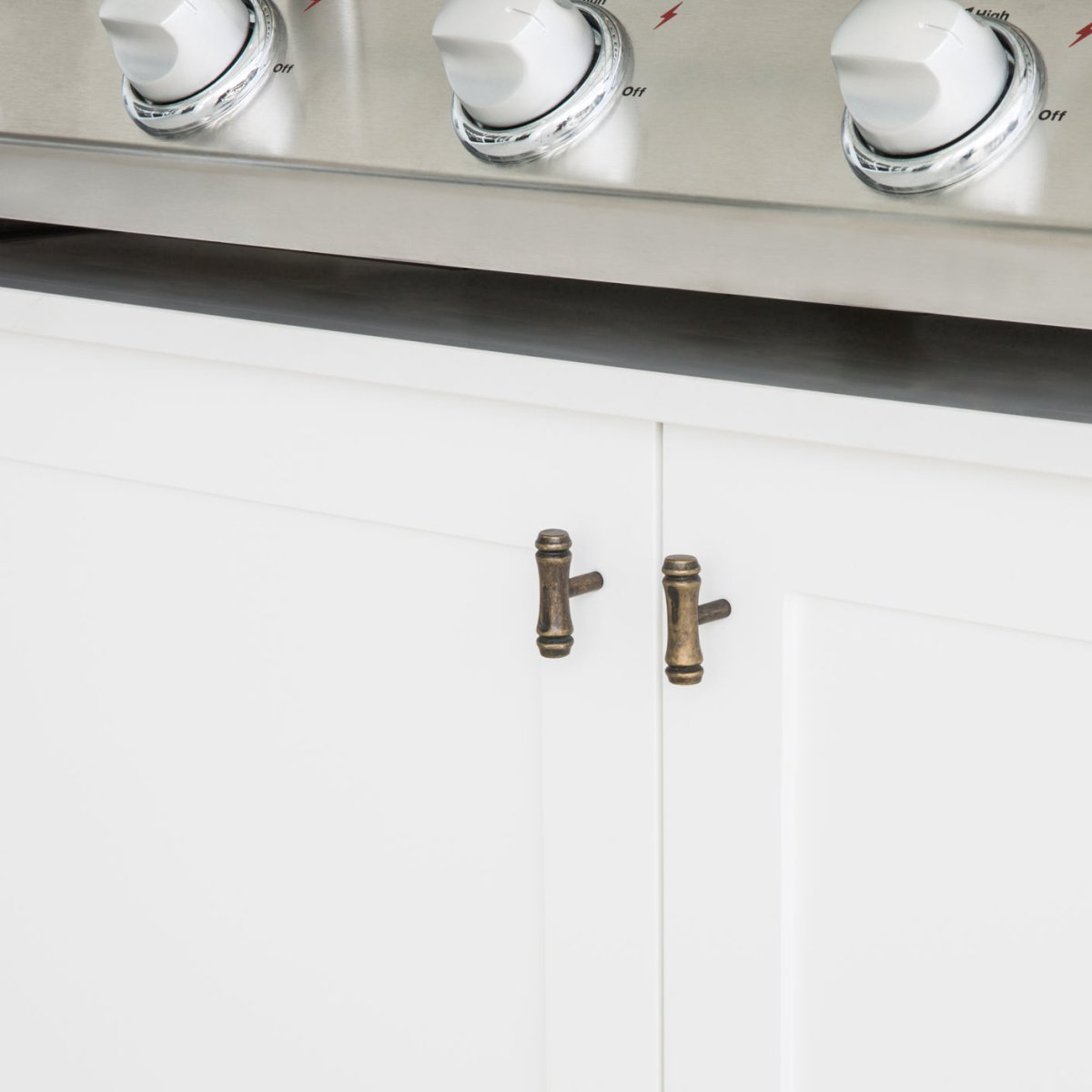 Bamboo T - Bar - Antique Brass By Hepburn - Entry - Point - BAMKAB - Hepburn Hardware