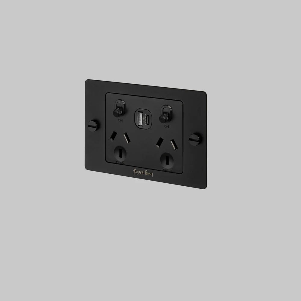 2G GPO SOCKET / USB A + C / WITH LOGO / CROSS - Buster + Punch
