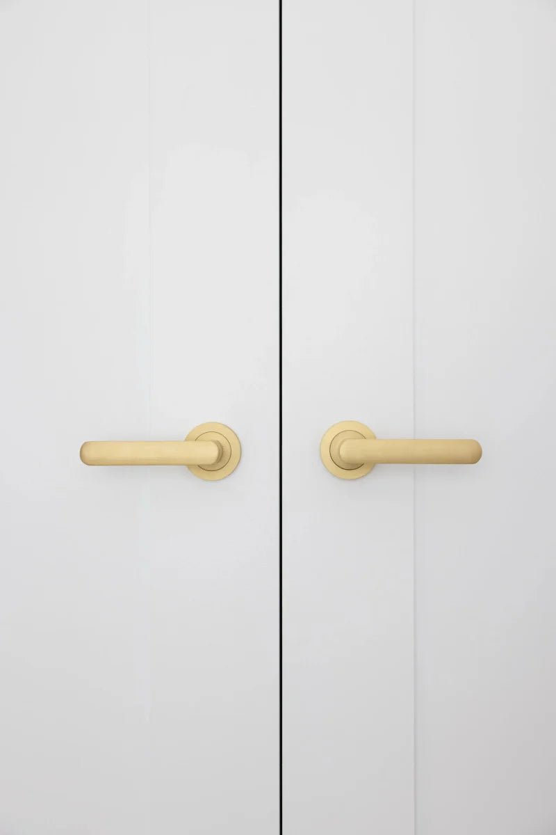 Osaka Lever - Round Rose - Entry - Point - 20779 - Iver