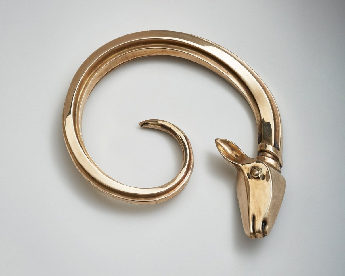 RAM’S HEAD By Nest Studio - Entry - Point - RH - L - PBNL - Nest Studio