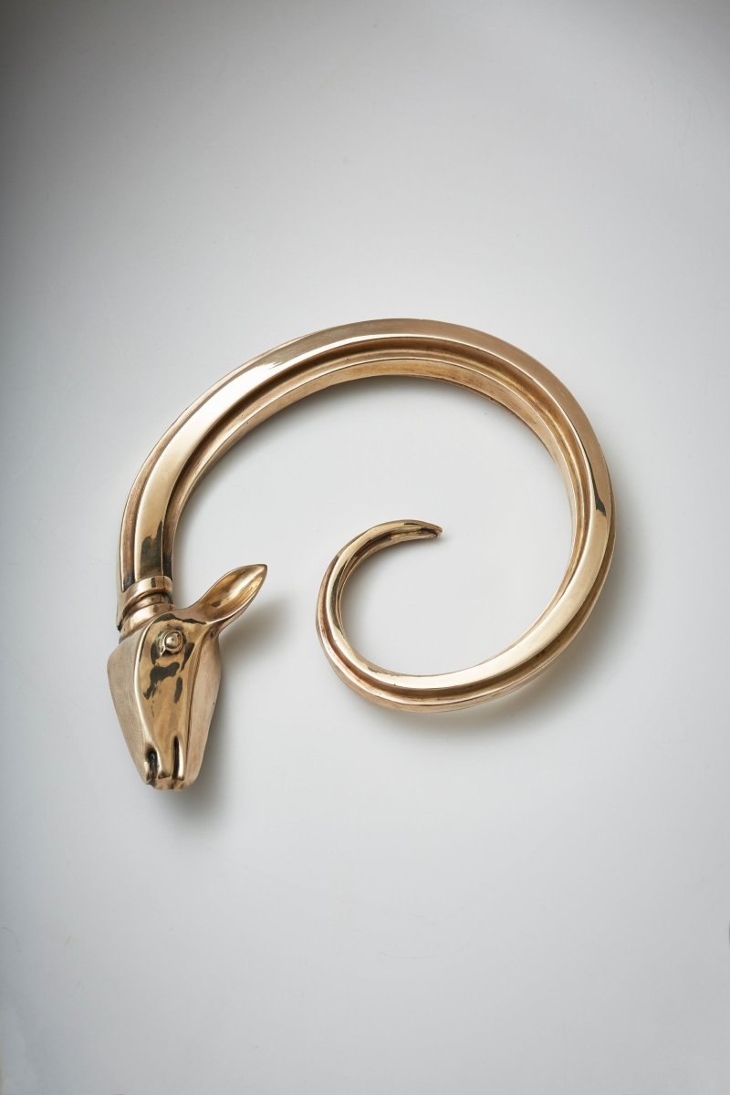 RAM’S HEAD By Nest Studio - Entry - Point - RH - L - PBNL - Nest Studio