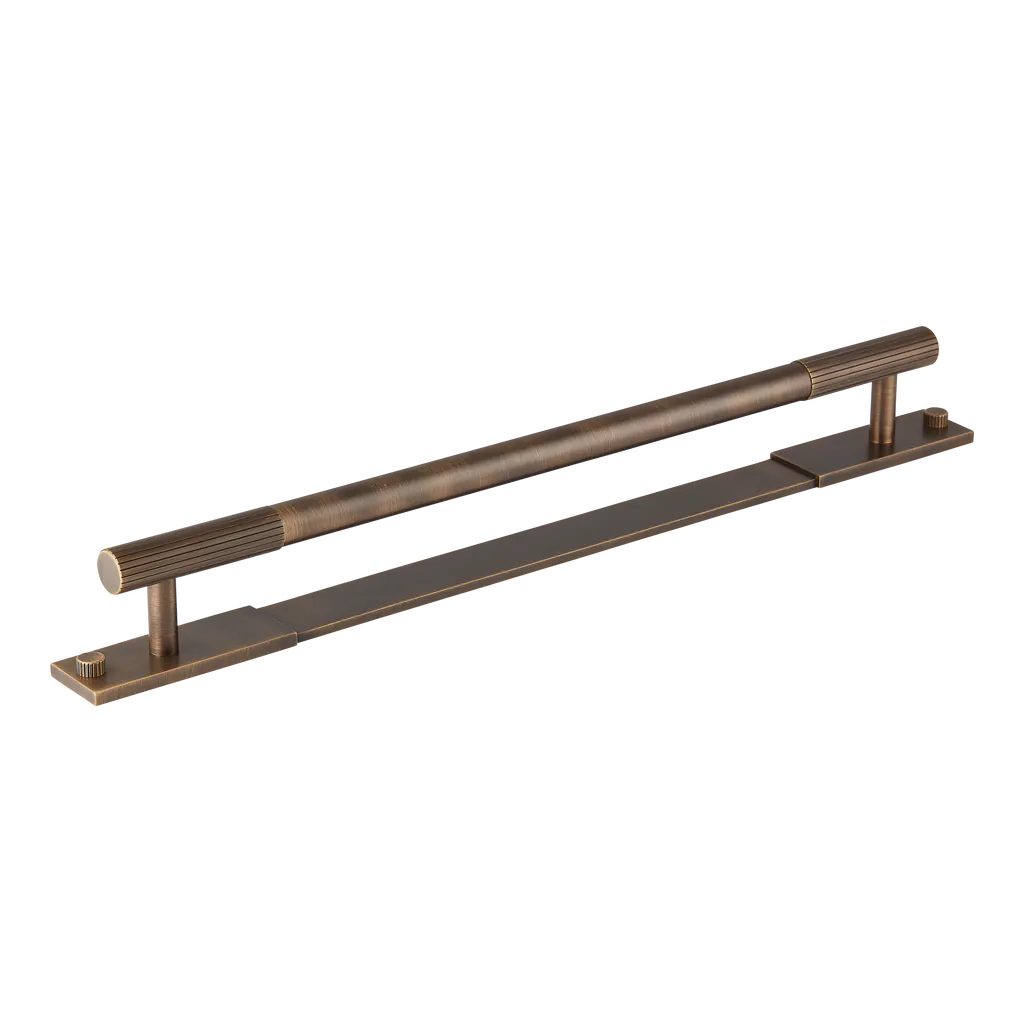 MIX Straight Knurled Appliance Pull Handle & Backplate By Amrac Martin