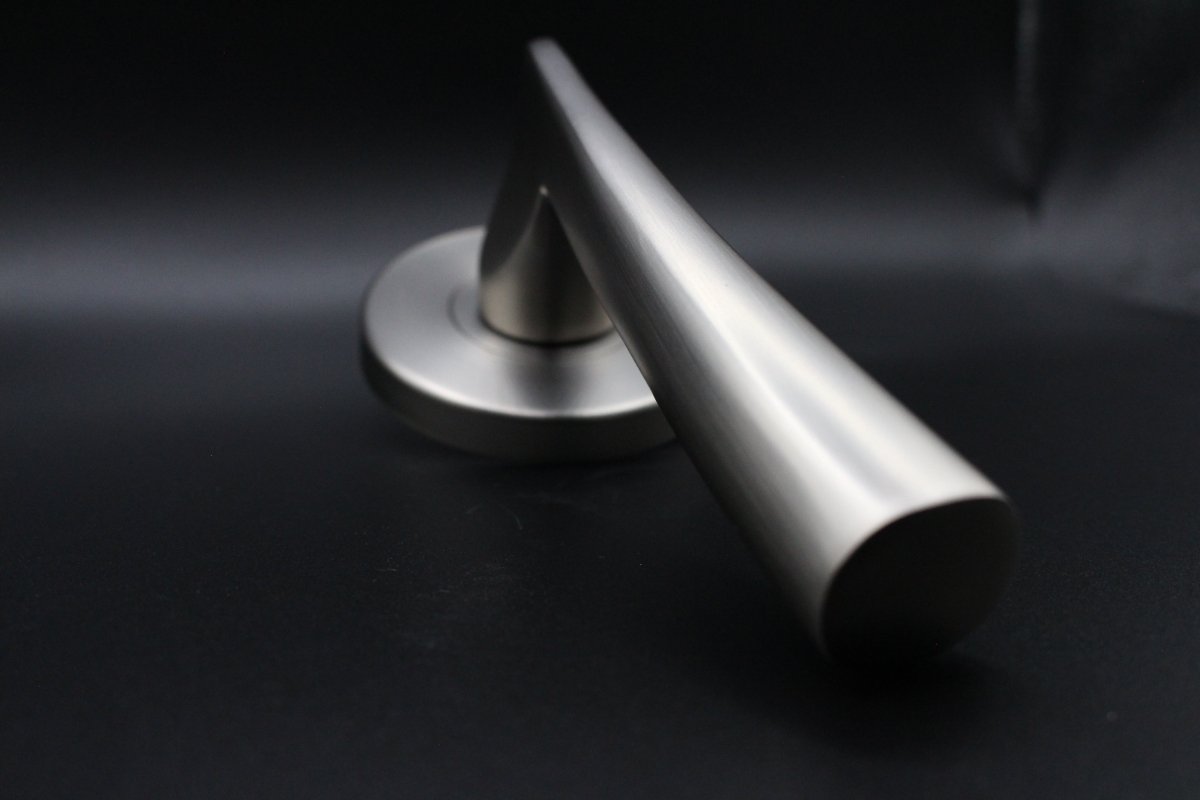 The Curve in Smooth Nickel By Havolka - Entry - Point - HVK.05R.MSN - Havolka