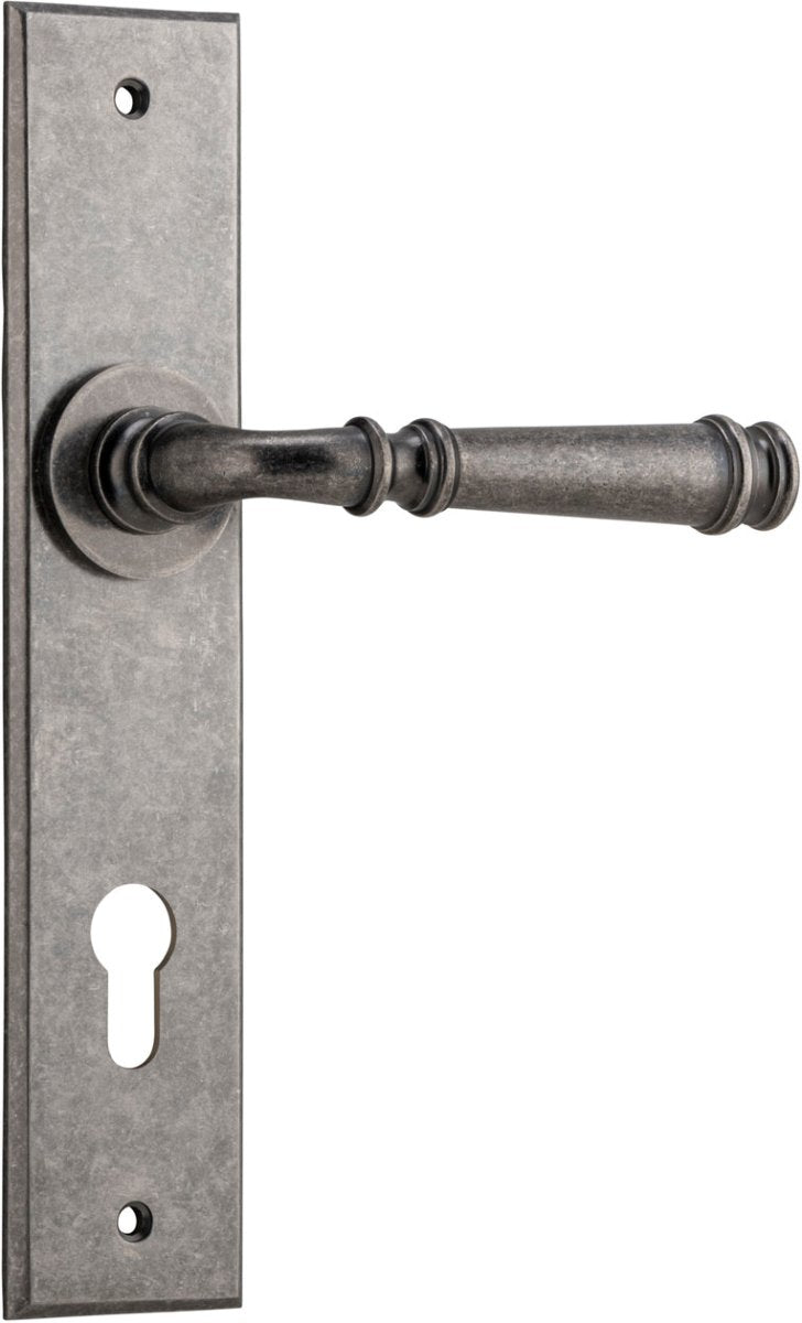 Verona Lever - Chamfered Backplate - Entry - Point - 13786E85 - Iver