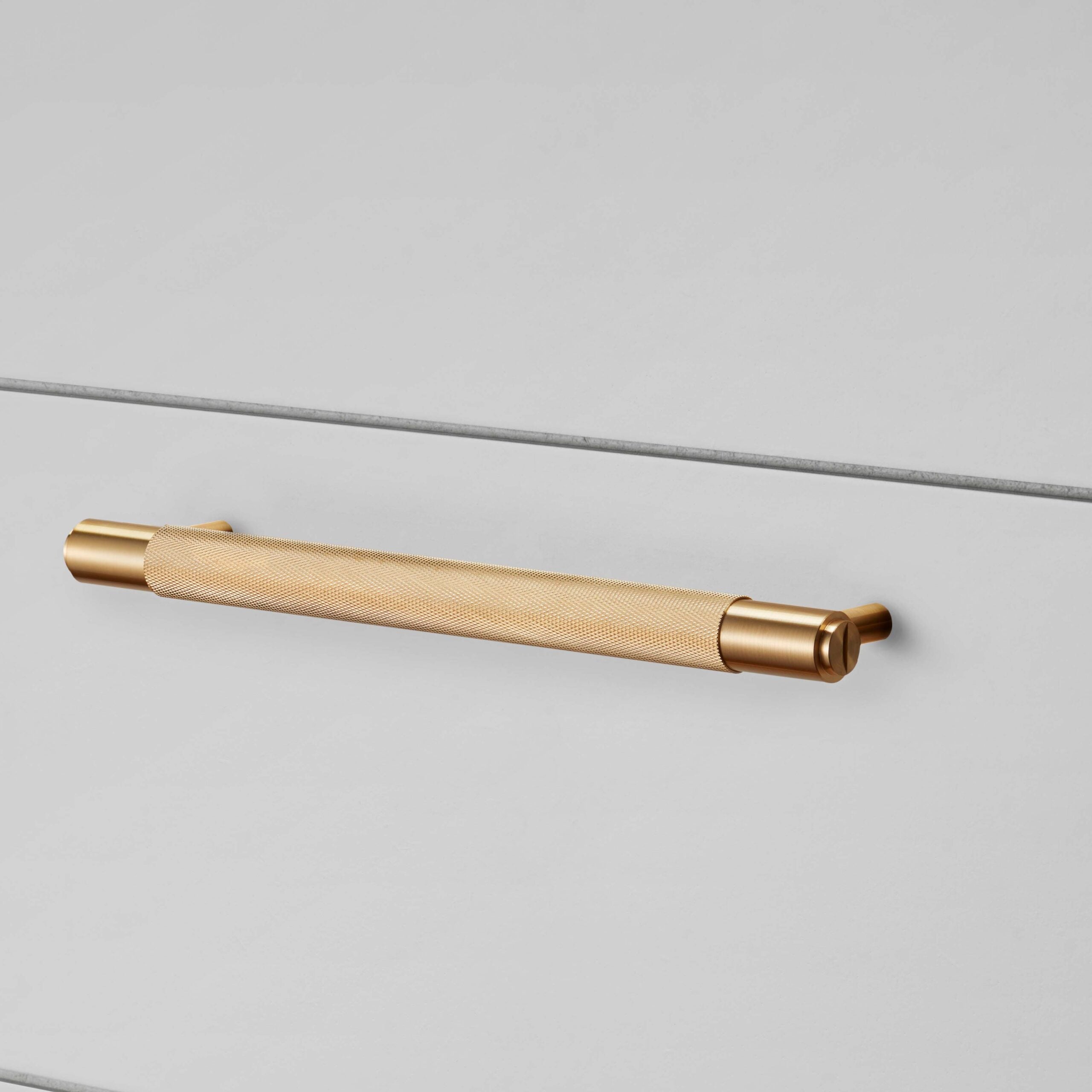 Pull Bar | Cross | By Buster + Punch
