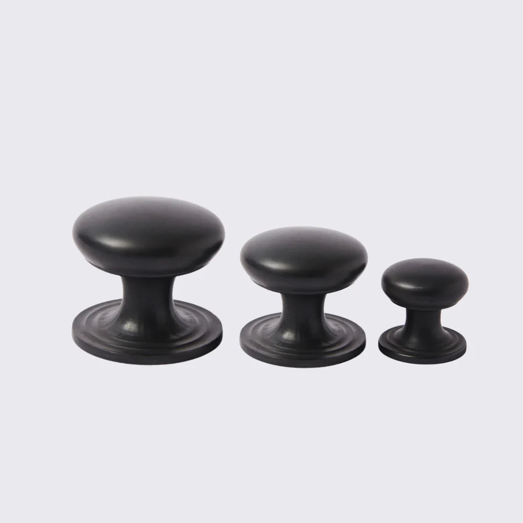 Kew Knob - Scorched Black by Hepburn