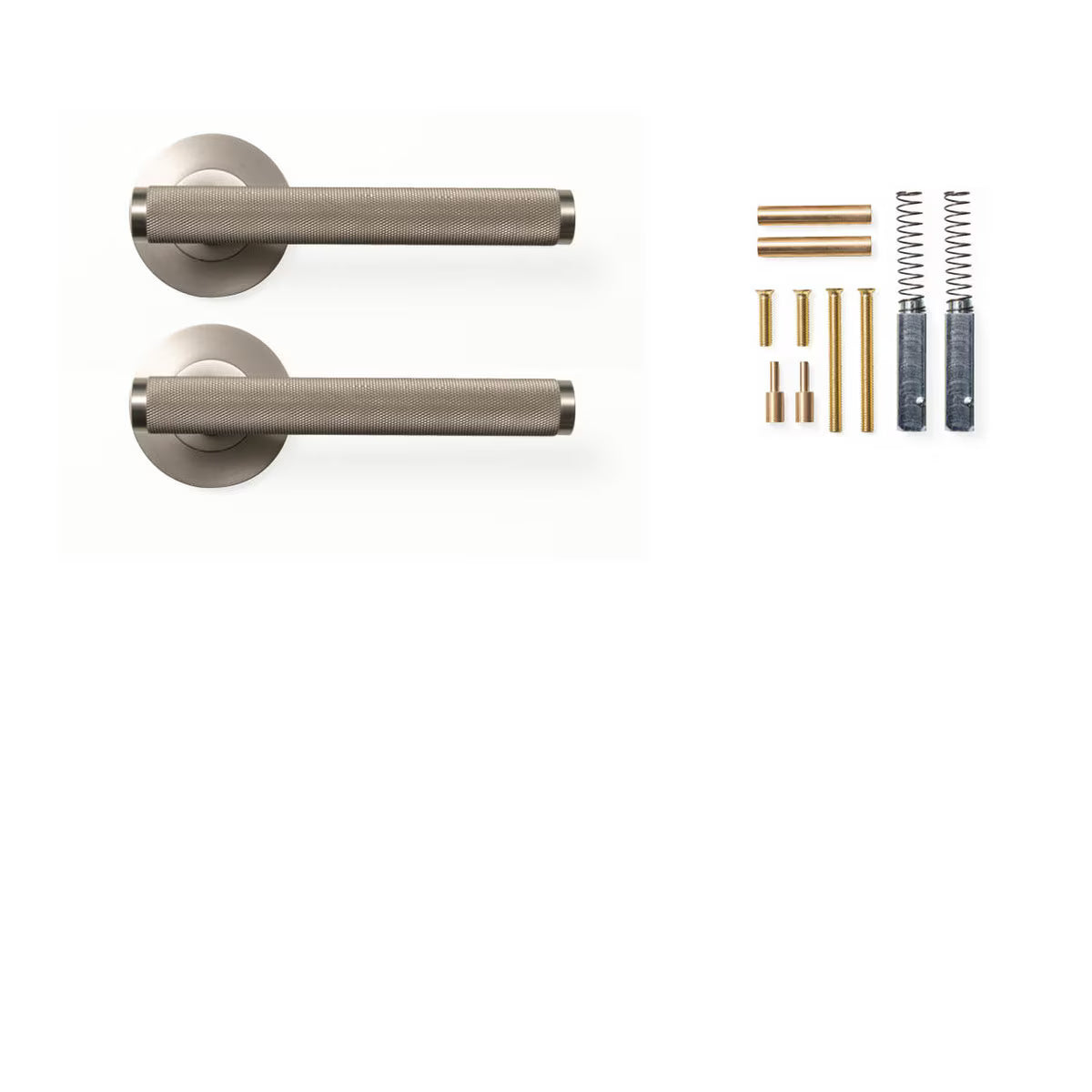 Momo Bellevue Knurled - Solid Brass Handle Sets