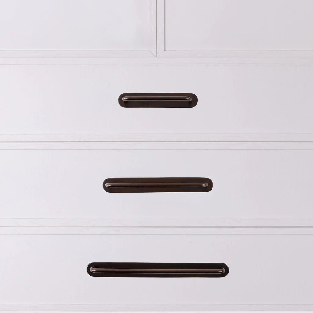 Curved Handle Backplate - Antique Bronze by Hepburn