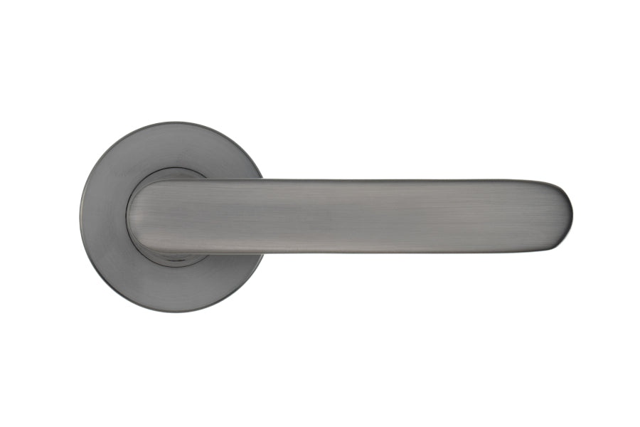 The Long in Smooth Graphite by Havolka