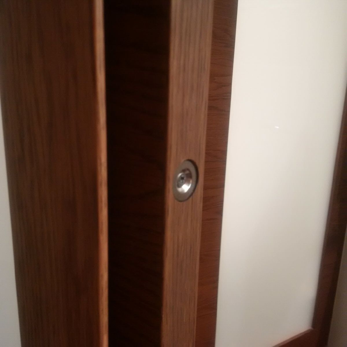 Strong Concealed Magnetic Catches By Zanda