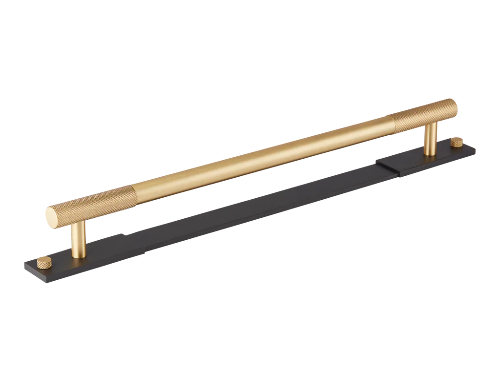 MIX Diamond Knurled Appliance Pull Handle & Backplate By Armac Martin