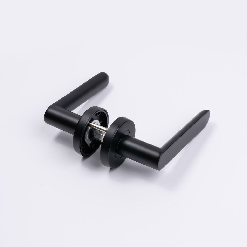 Matt Black Passage Door Handle - Fairhaven - Manovella