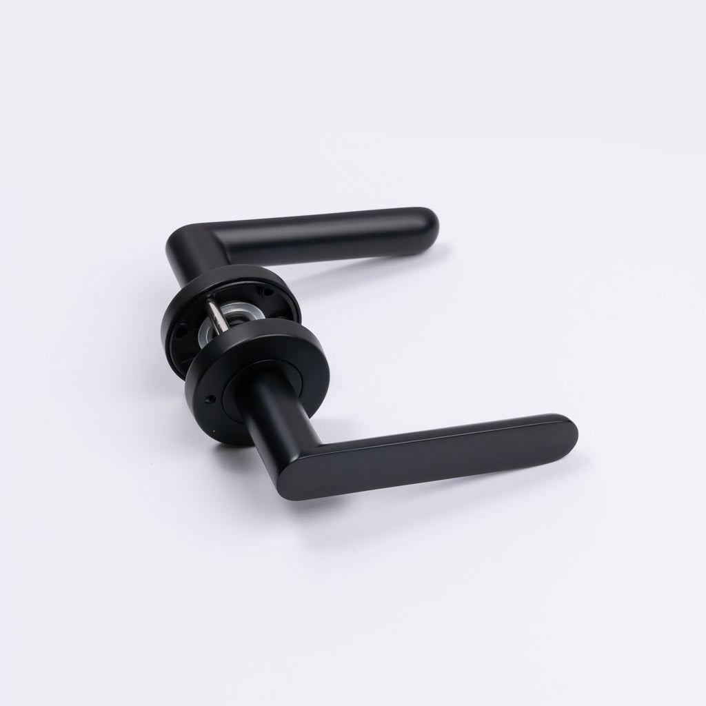 Matt Black Privacy Door Handle - Fairhaven - Manovella