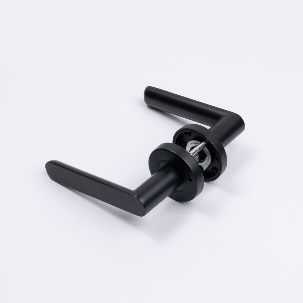 Matt Black Privacy Door Handle - Fairhaven - Manovella