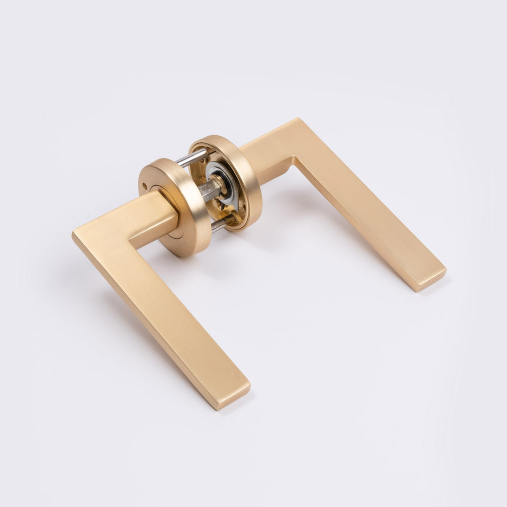 Satin Brass Privacy Door Handle - Hamilton - Manovella