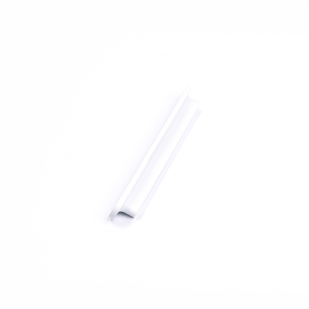 White Oval Profile Cabinet Pull - Imogen - Manovella