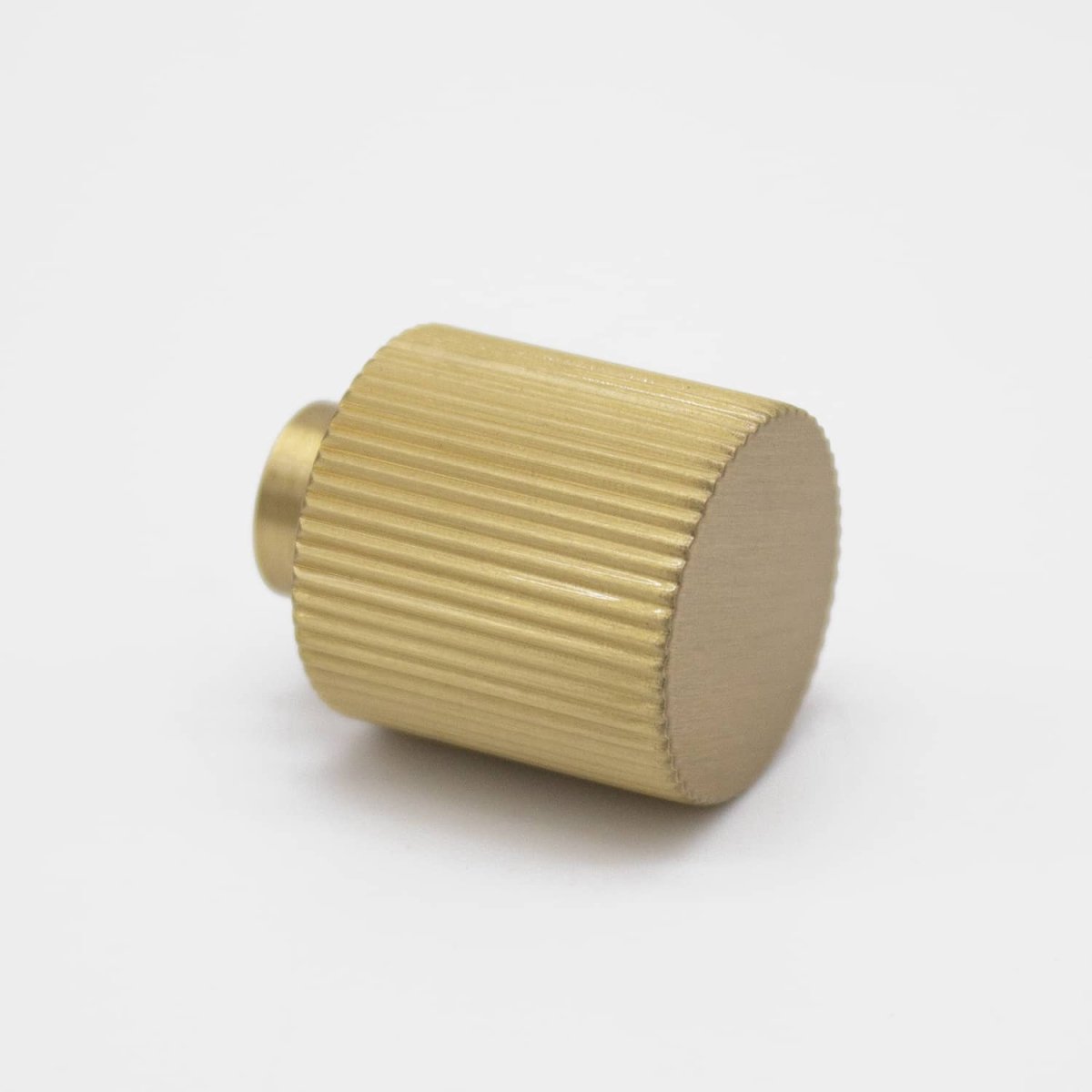 Brushed Brass Fluted Knob - Rhea - Manovella - Entry - Point - CABRHE20BB - Manovella