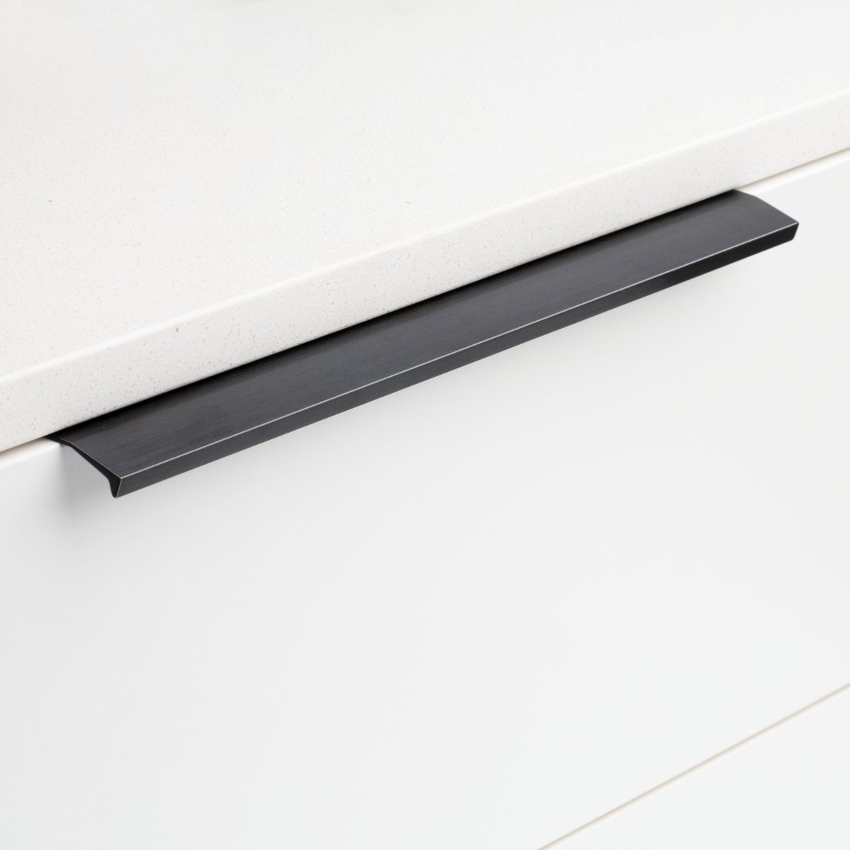 DL701 Flat Angled Lip Pull by Kethy - Entry - Point - DL701.100A - BKAN - Kethy