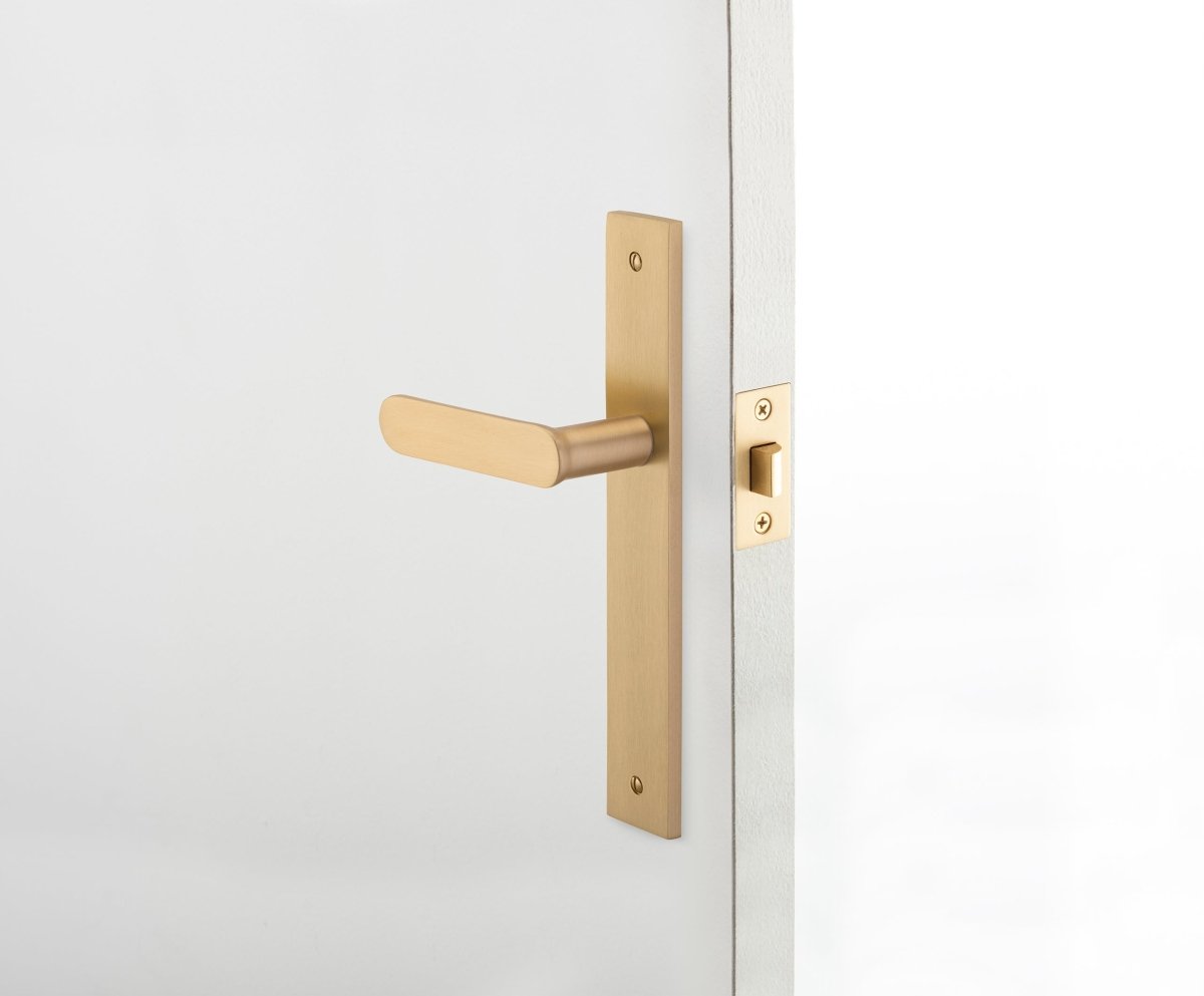 IVER Bronte Solid Brass Rectangular Backplate Door Handle – Multiple Finishes Available - Entry - Point - 15248 - Iver
