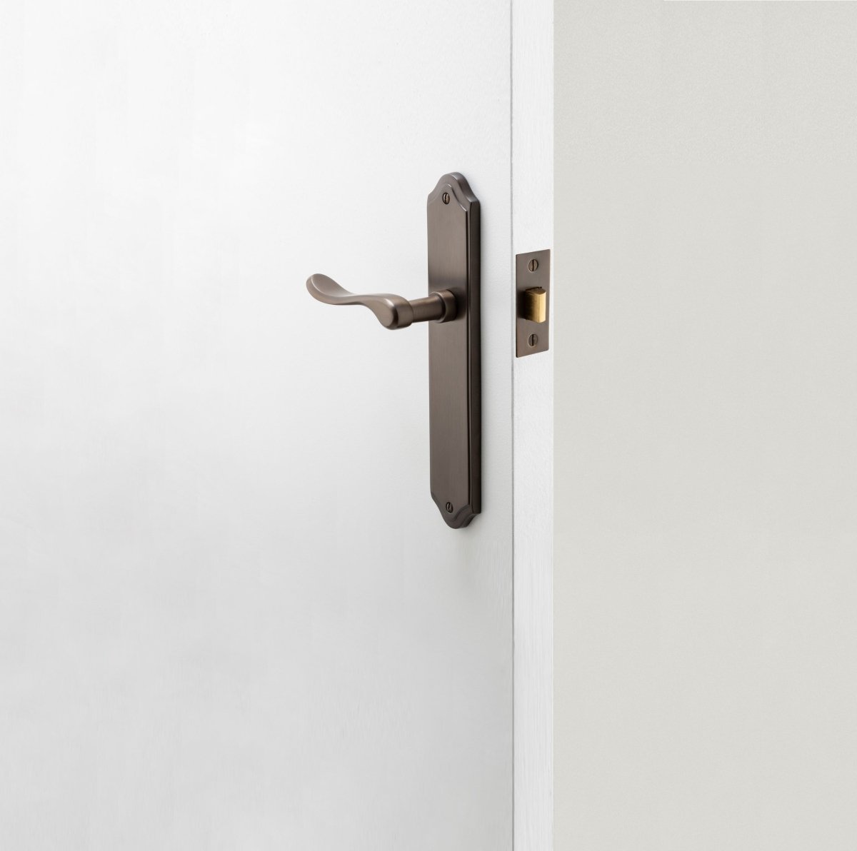 IVER Stirling Solid Brass Shouldered Door Handle – Multiple Finishes Available - Entry - Point - 13922 - Iver