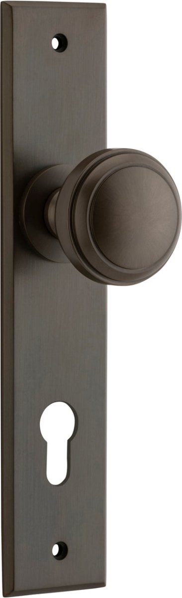 Paddington Knob - Chamfered Backplate - Entry - Point - 15331E85 - Iver