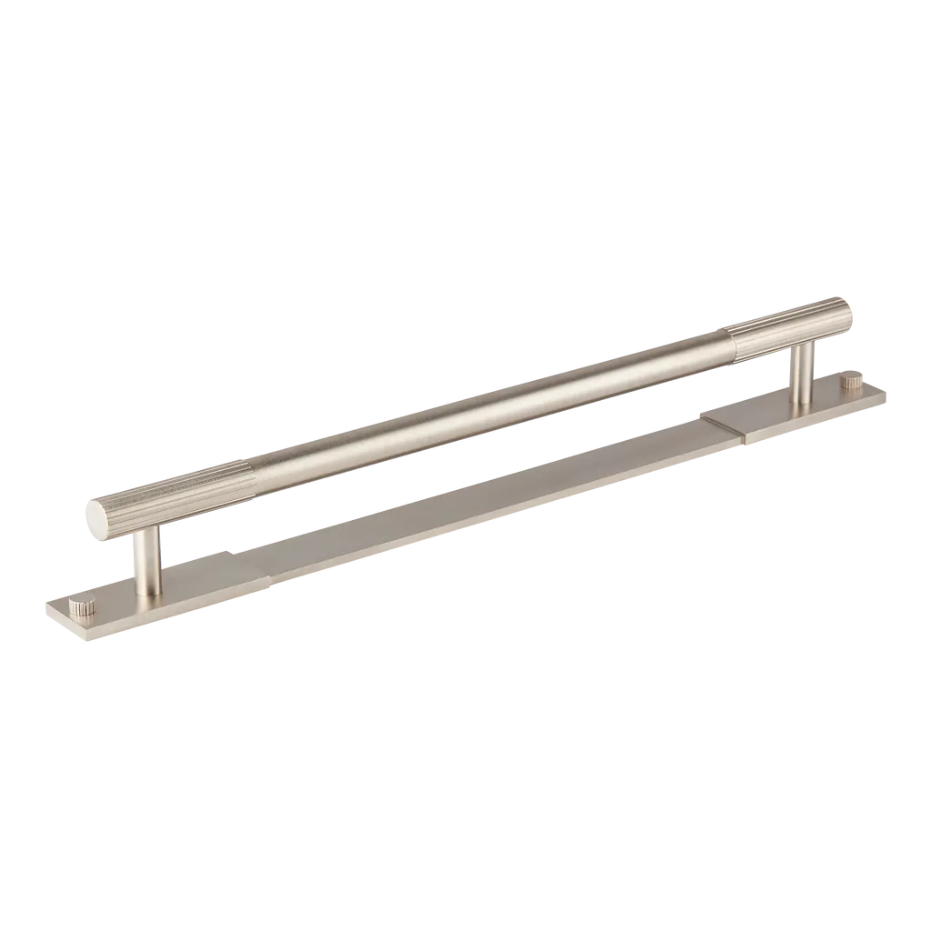 MIX Straight Knurled Appliance Pull Handle & Backplate By Amrac Martin