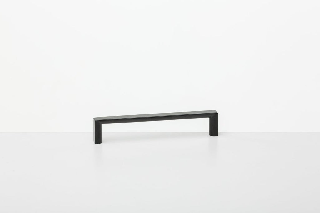 Floating Linear Handle The Linear Handle – Smooth Black Cabinet Handle | Modern Design